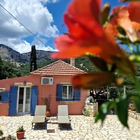 Mountain Breeze Holiday home *