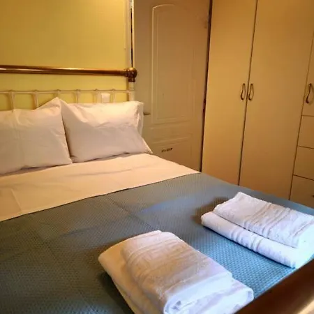 Mountain Breeze Holiday home